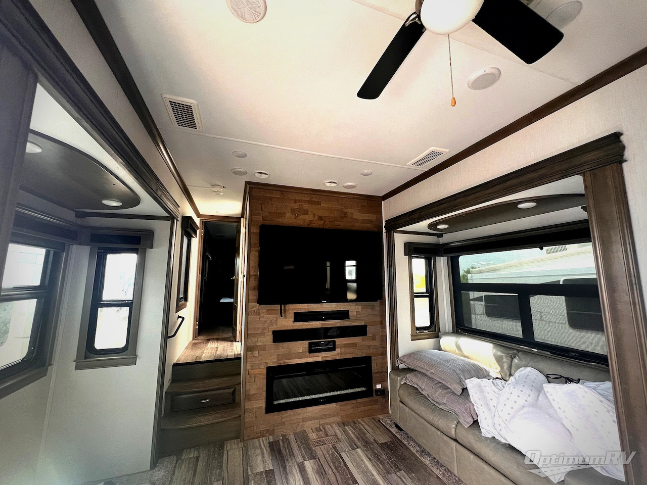 2021 Forest River riverstone 391fsk