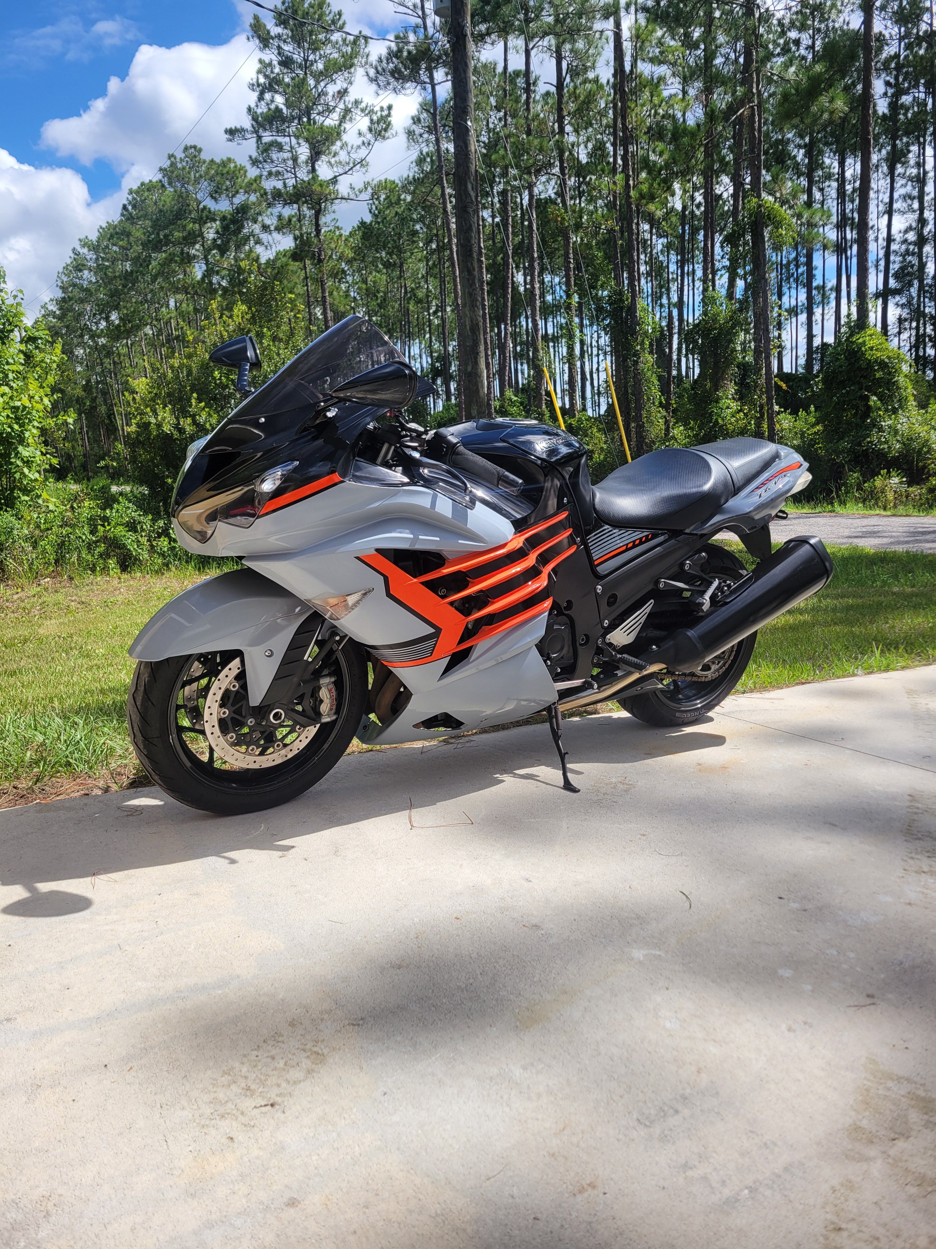 trader No Reserve: 1996 Kawasaki Ninja ZX-11 for sale on BaT