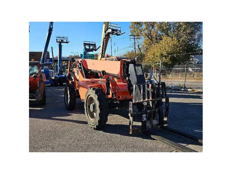 2018 SKYTRAK 8042