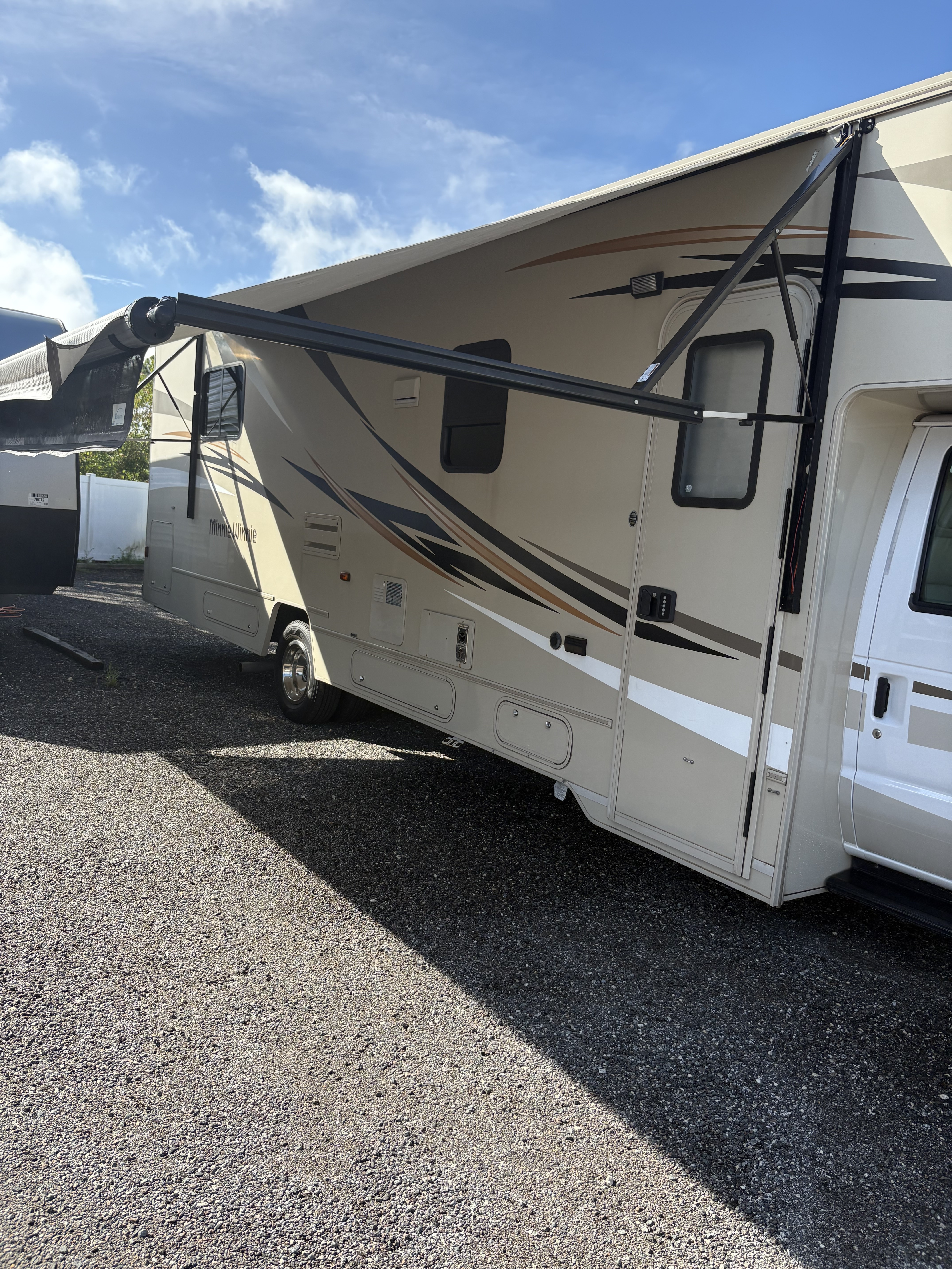 2019 Winnebago Minnie Winnie 31K RV