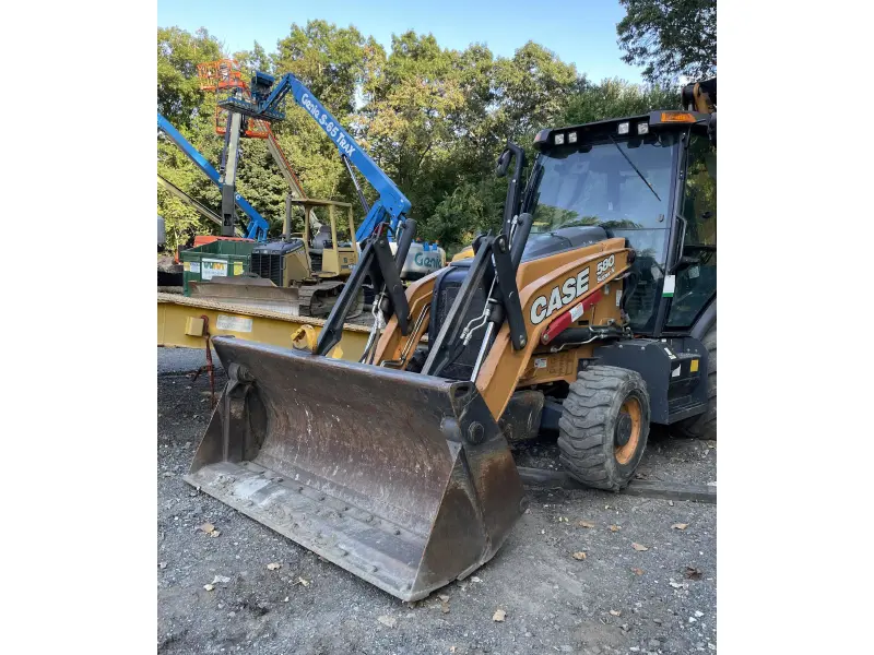 2018 CASE 580SN