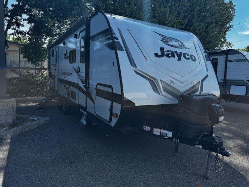 2022 Jayco jay feather 24bh