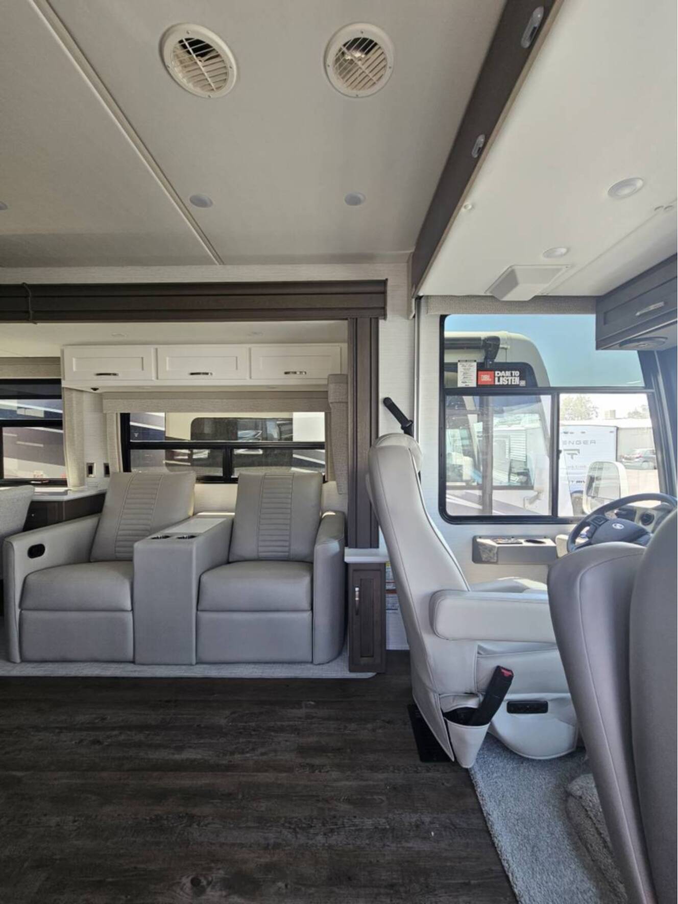 A photo of this 2026 Newmar BAY STAR 3626