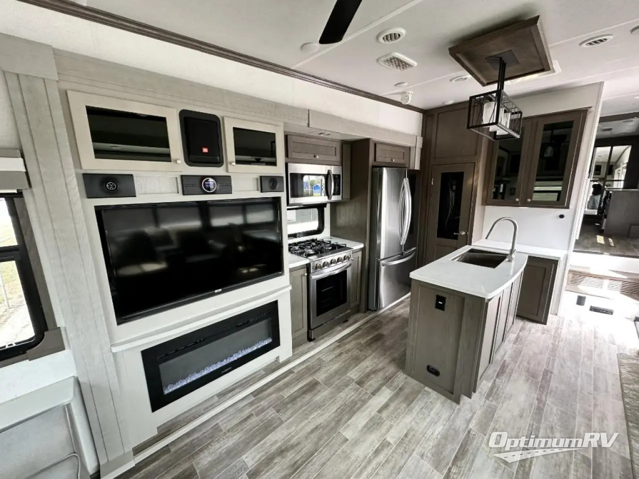 2022 Palomino columbus 329dv