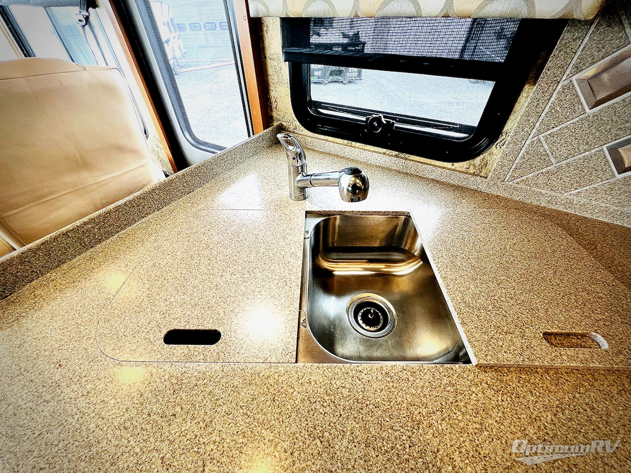 2017 Newmar bay star 3306