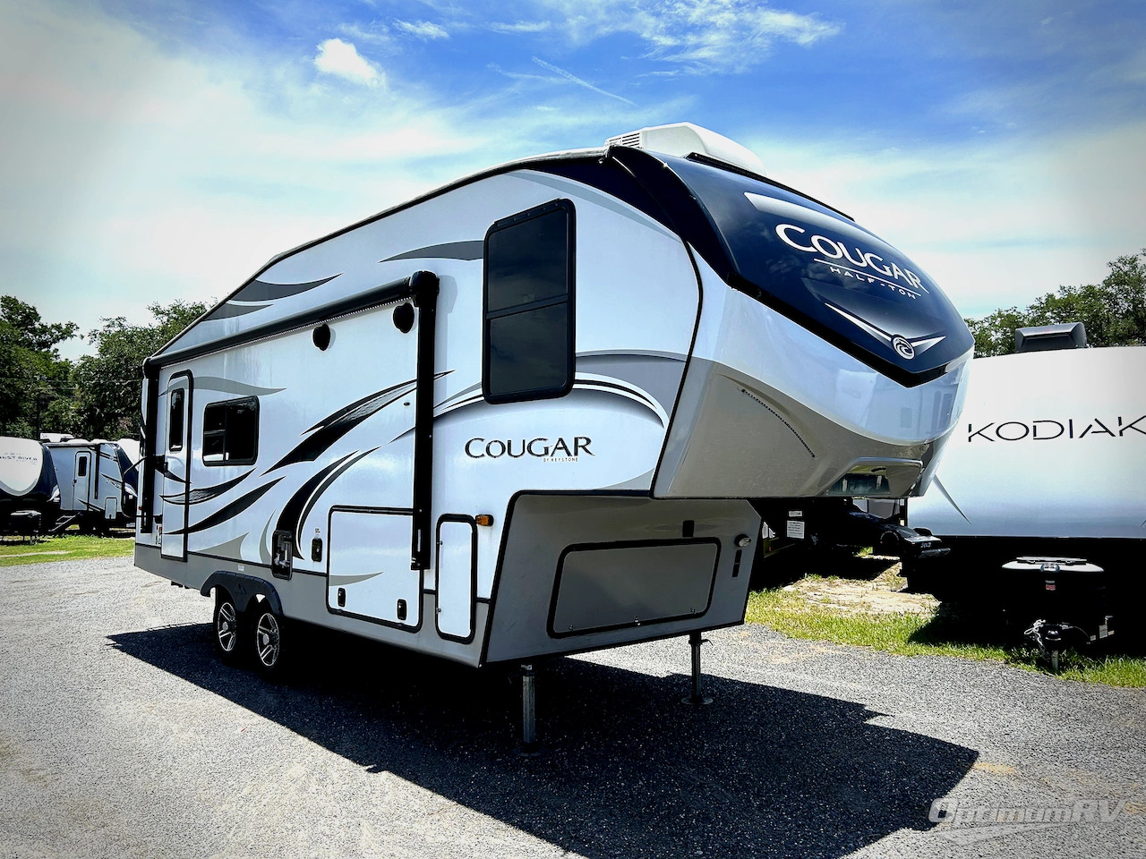 2022 Keystone RV cougar 23mls