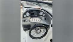 2022 Stingray 250 Lr Bowrider Boat boat