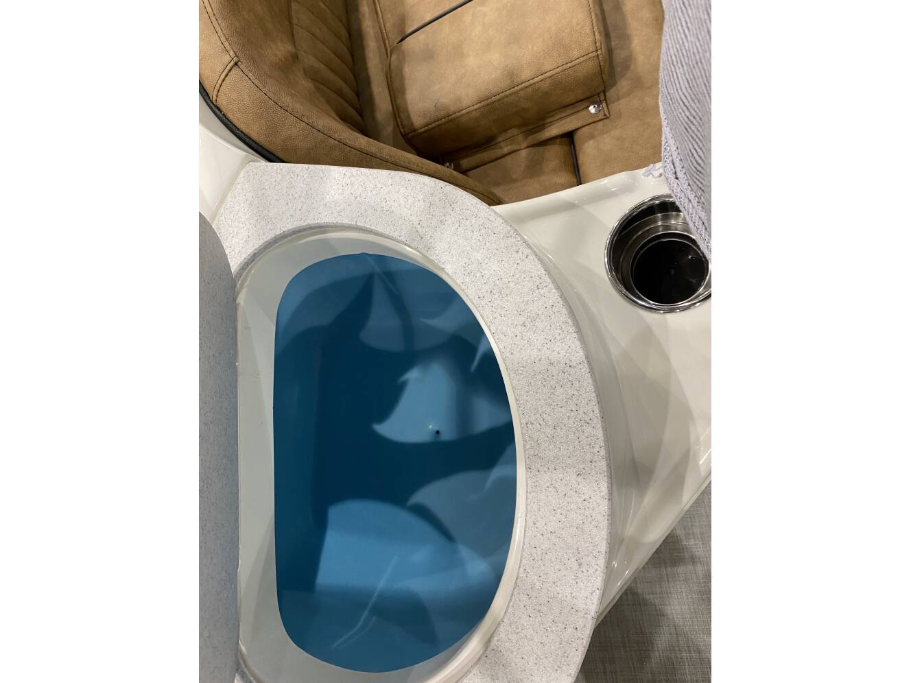 A photo of this 2022 Stingray 250 Lr