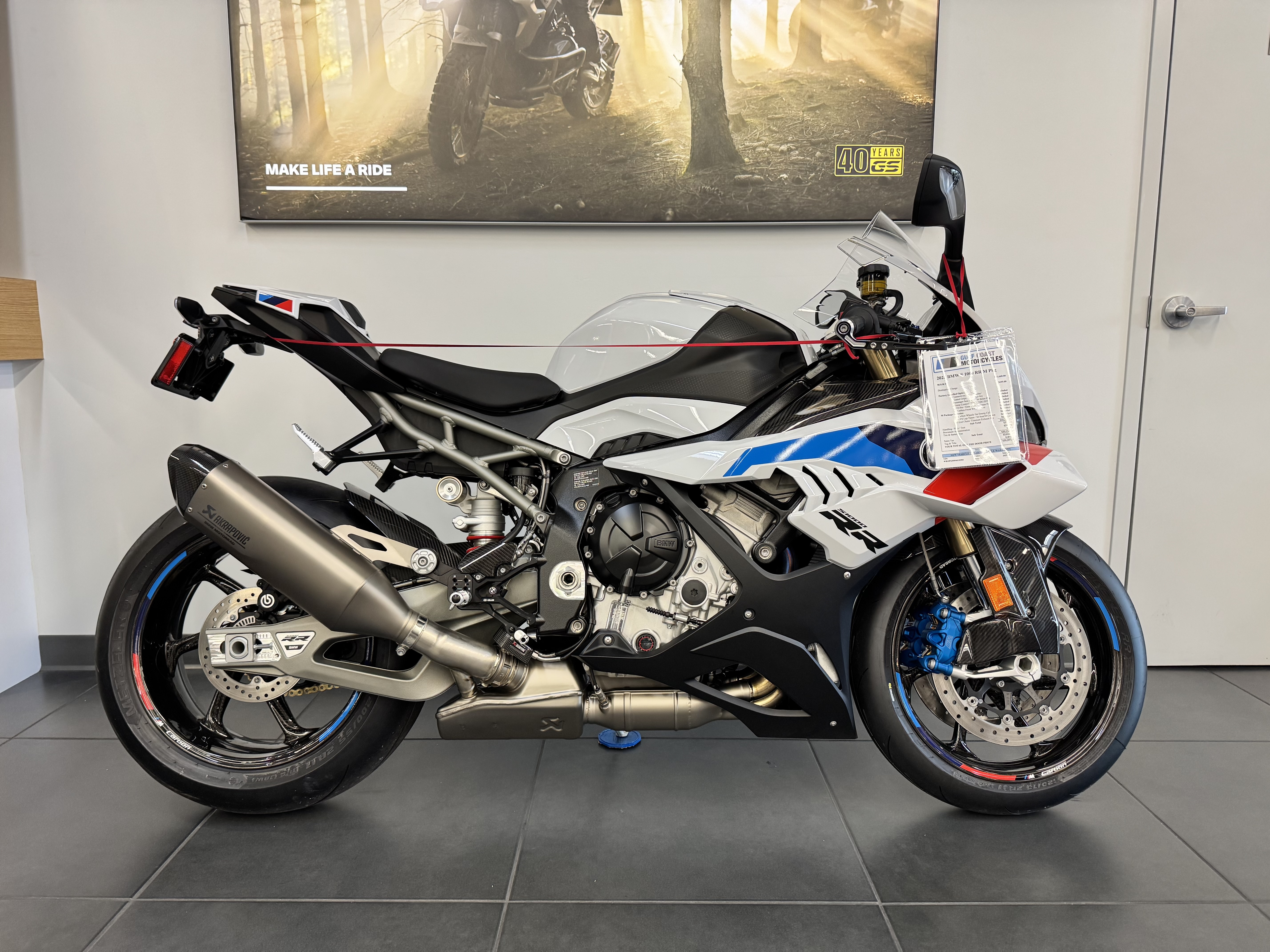 BMW Motorrad タンク ホワイト S1000RR（k67）訳あり BMW S1000RR Titanium speed ABS ring bolts / screws 18 on Ti