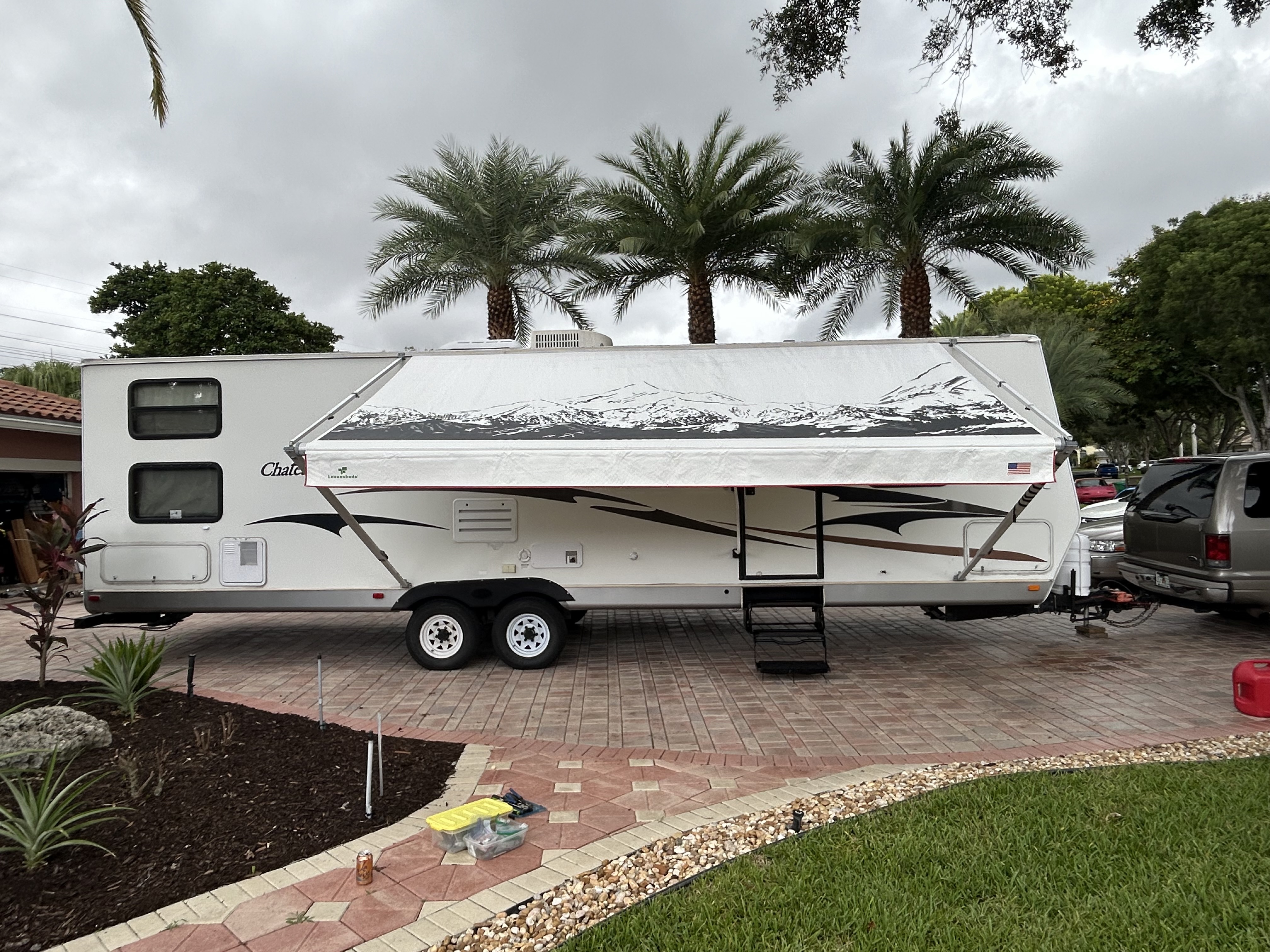 2005 Thor Motor Coach Chateau 33SW RV