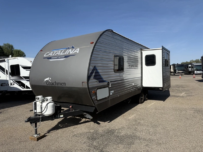 2023 COACHMEN CATALINA SUMMIT SERIES 231MKS