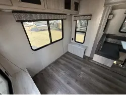 2023 COACHMEN CATALINA SUMMIT SERIES 231MKS