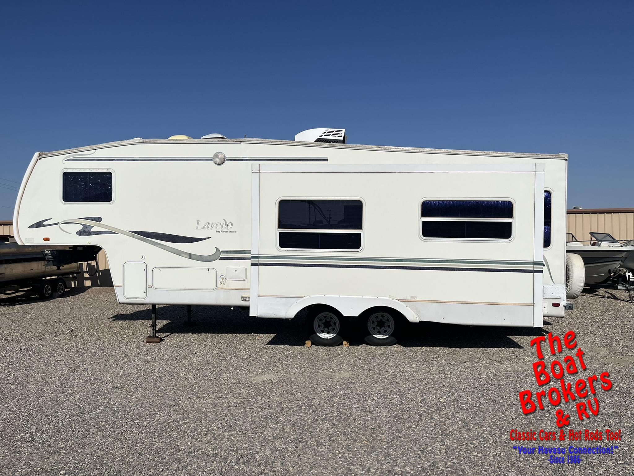 2002 Keystone LAREDO 25RL in lake havasu city AZ