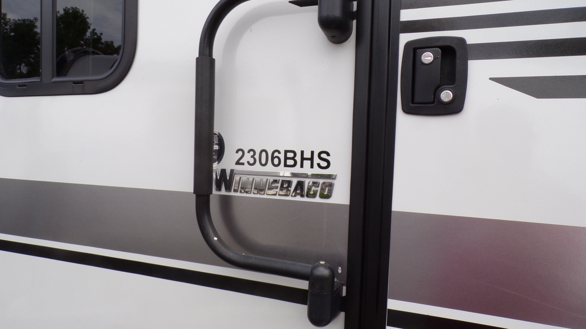 2021 Winnebago 2306 BHS in madison WI