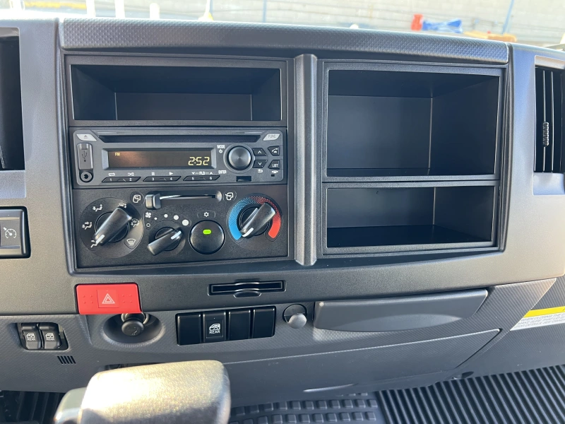 2024 CHEVROLET NPR HD