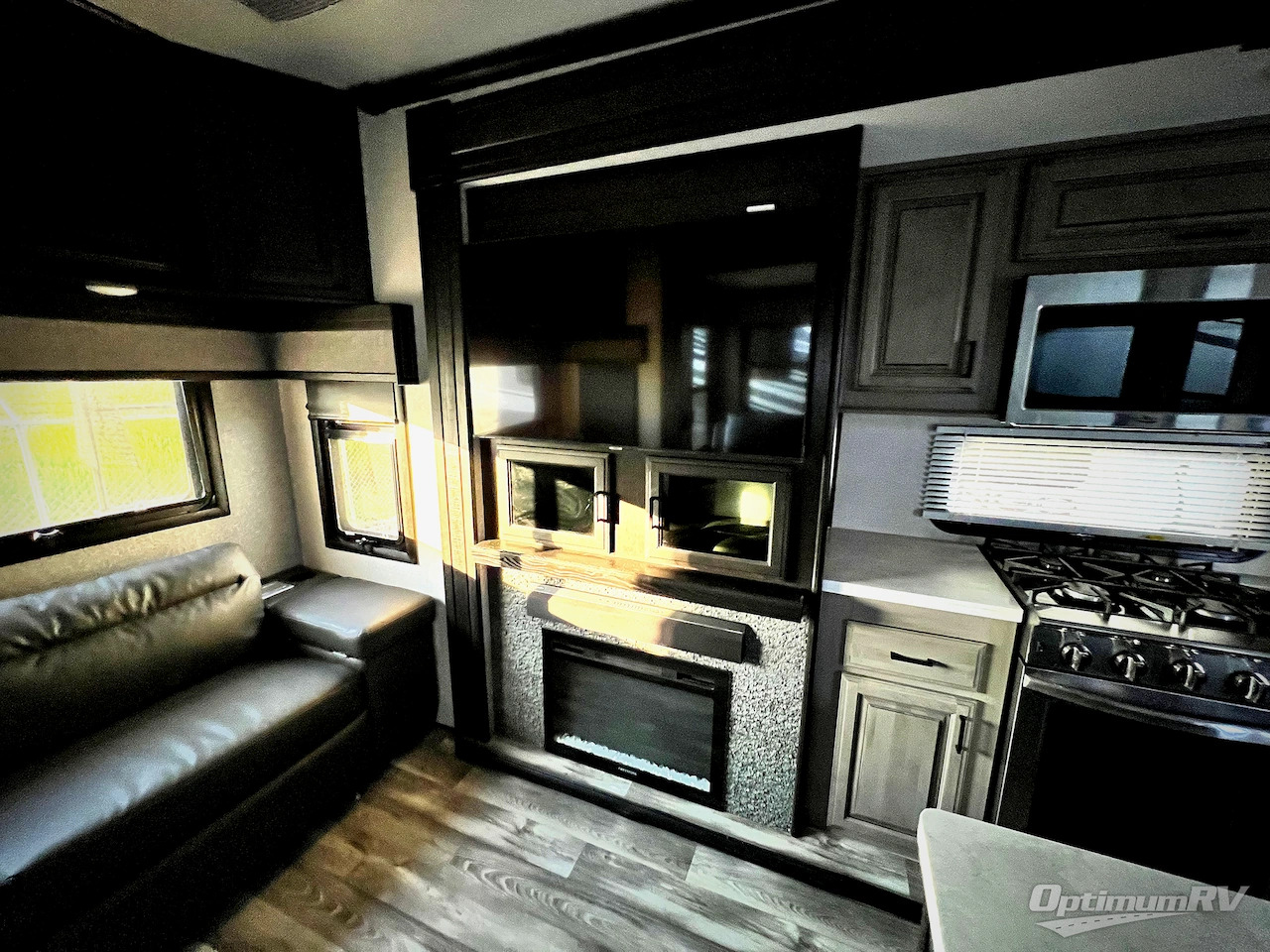 Trailer Image