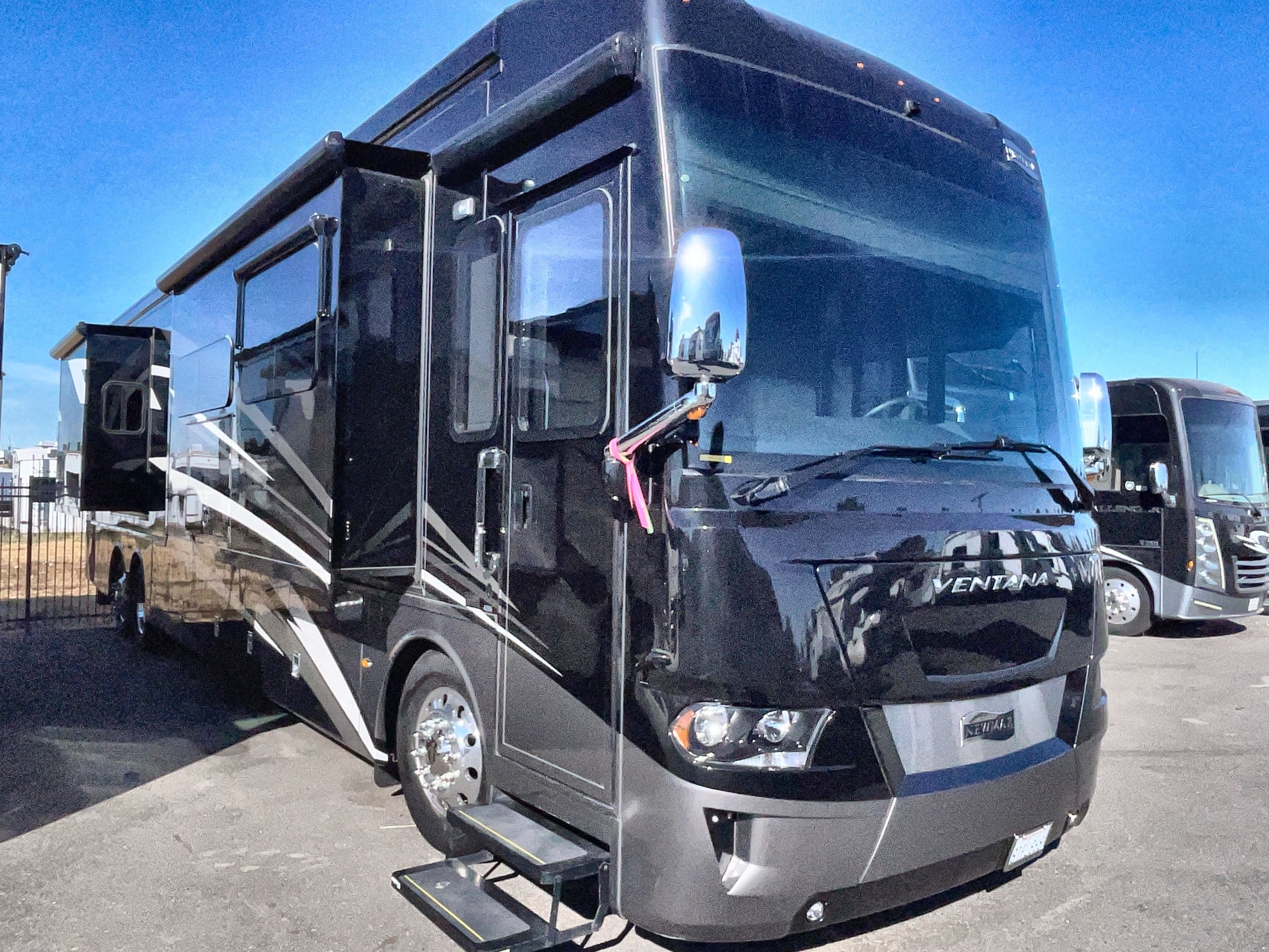 Newmar Ventana RVs For Sale near White Rock, CA - RV Trader