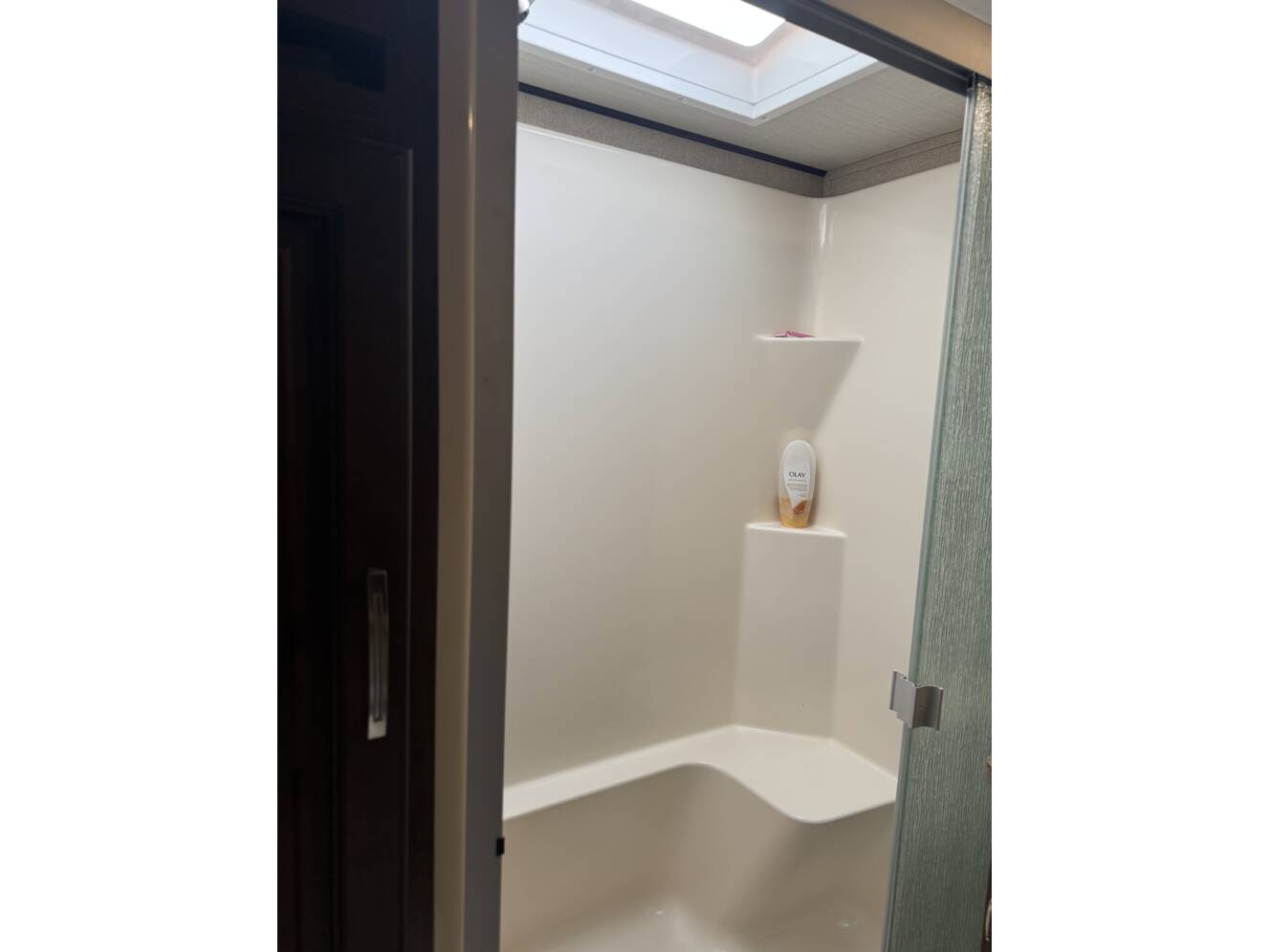 A photo of this 2019 Grand Design Reflection 320MKS