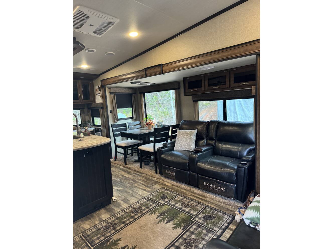 A photo of this 2019 Grand Design Reflection 320MKS