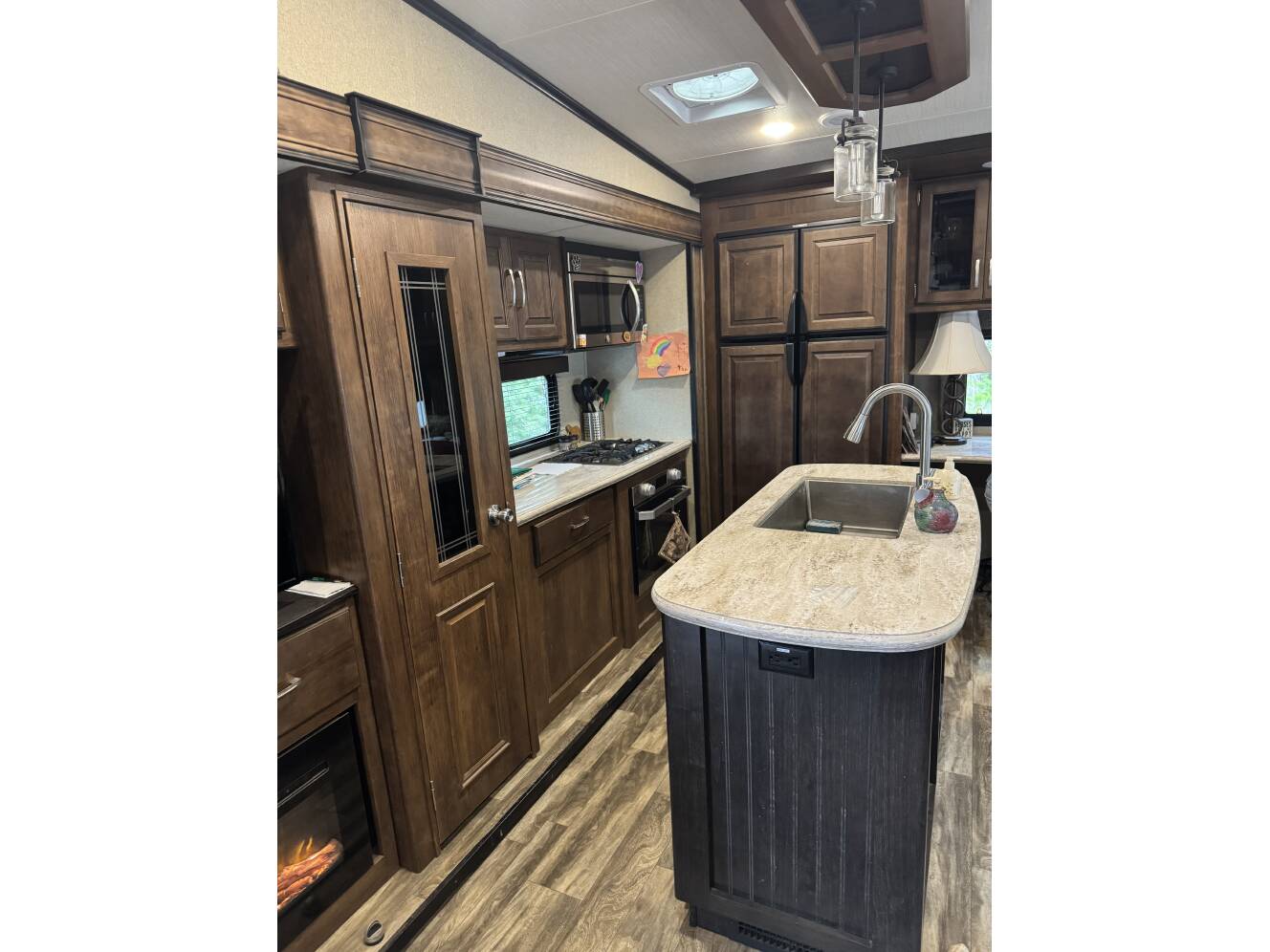 A photo of this 2019 Grand Design Reflection 320MKS