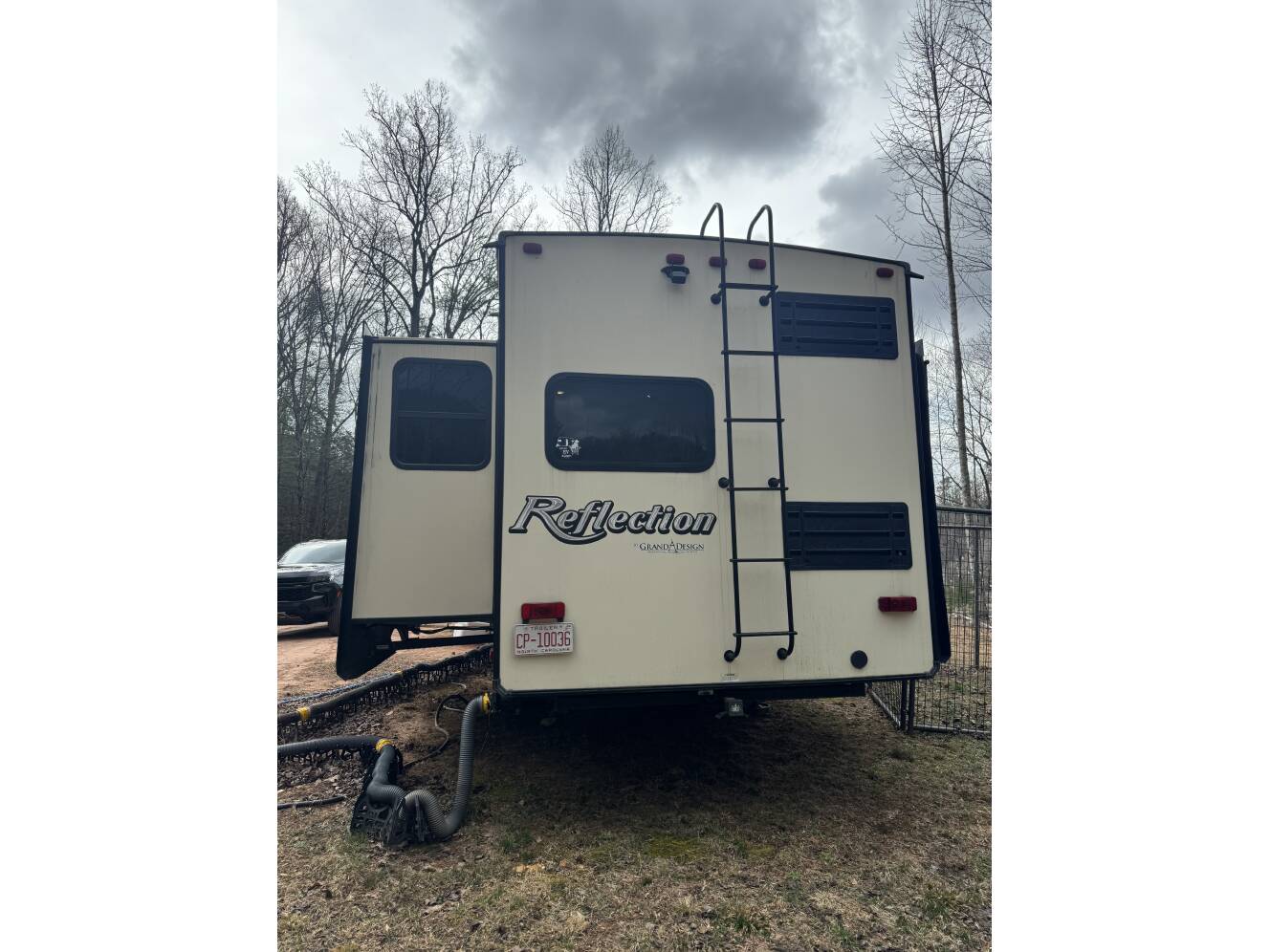 A photo of this 2019 Grand Design Reflection 320MKS