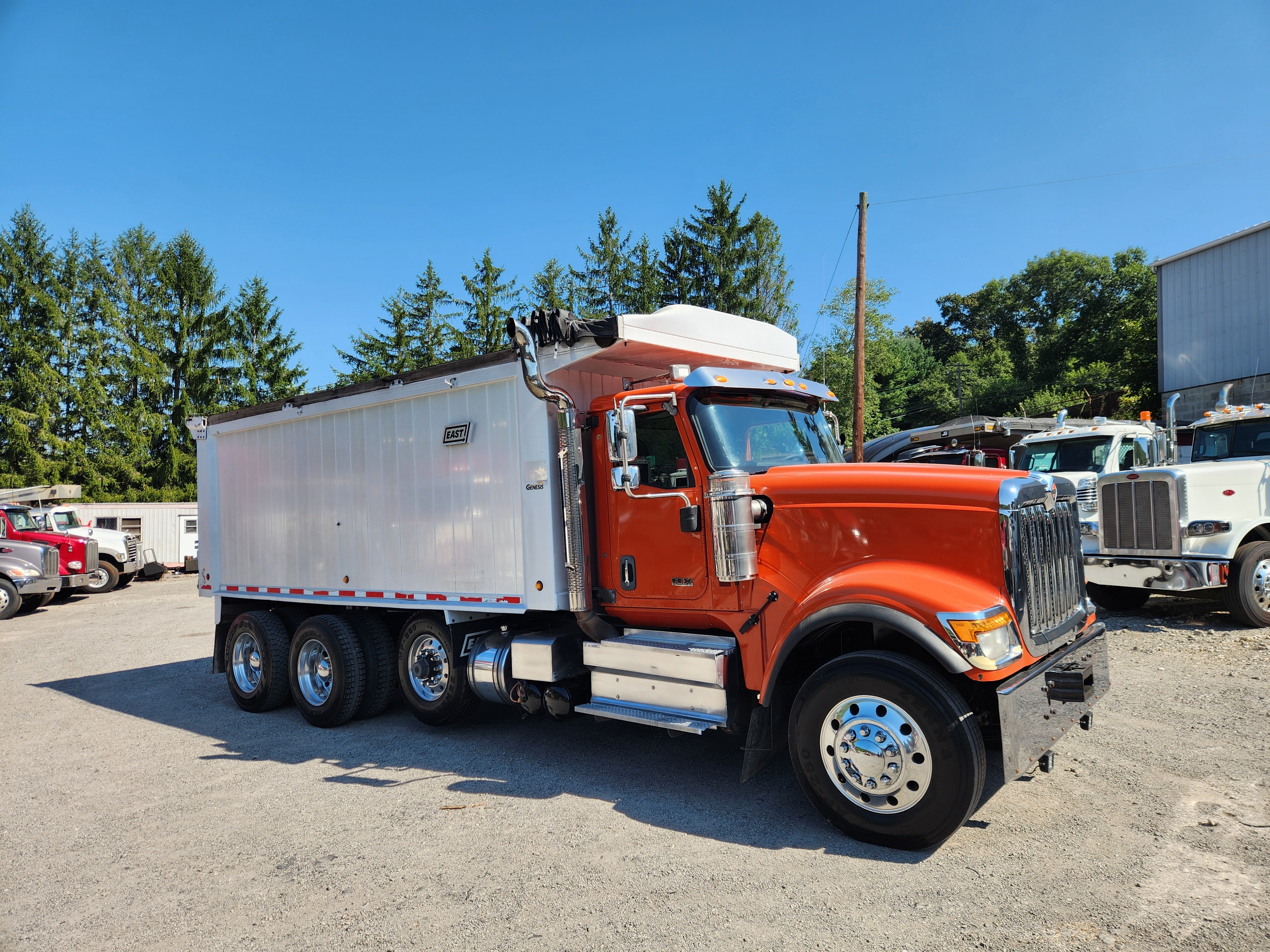 2020 INTERNATIONAL HX520 in Butler, PA
