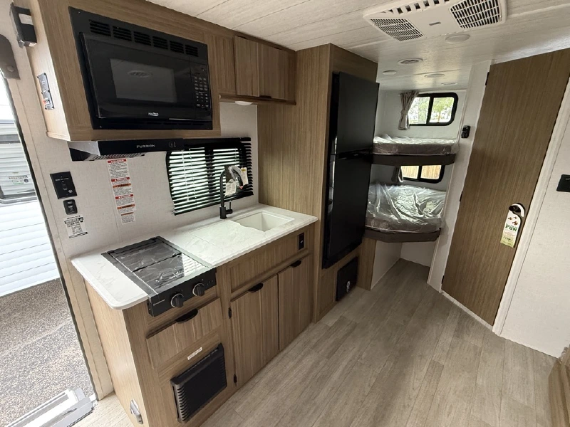 2025 FOREST RIVER EVO 178BHSK