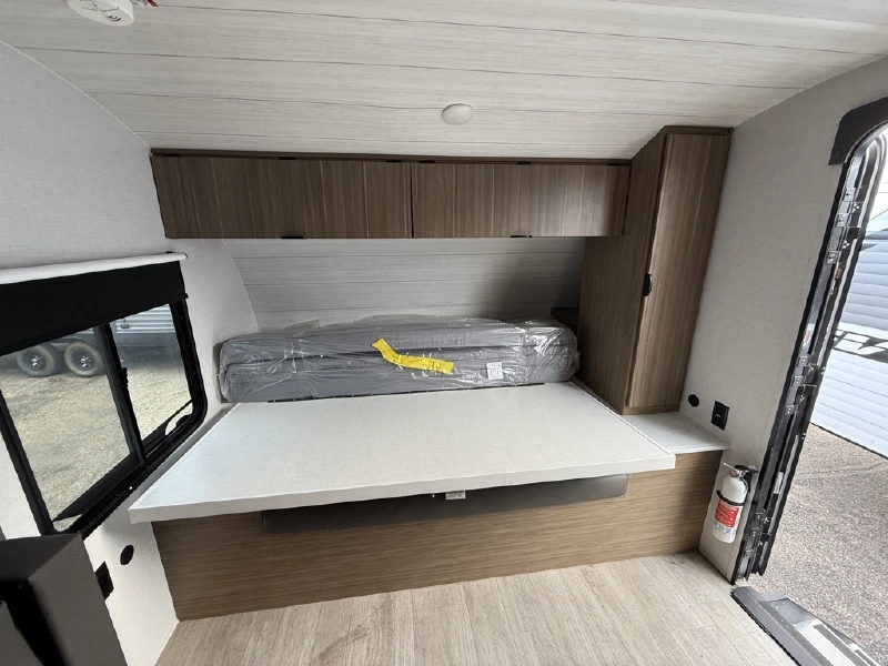 2025 FOREST RIVER EVO 178BHSK