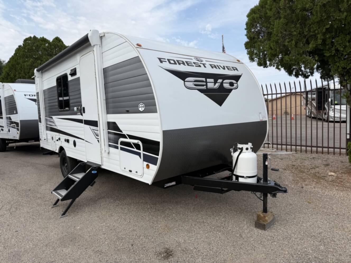 A photo of this 2025 Forest River EVO 175BHCE