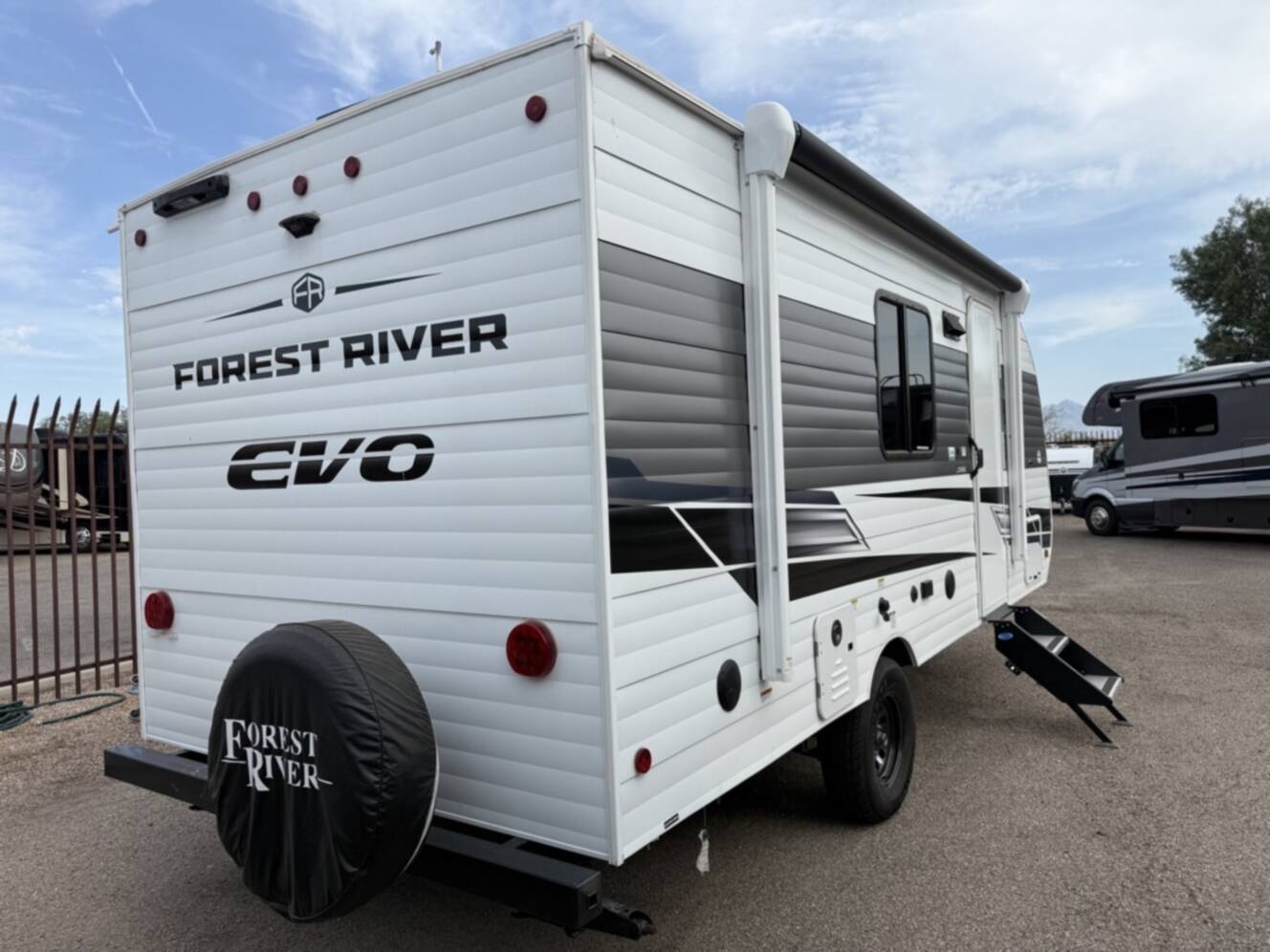 A photo of this 2025 Forest River EVO 175BHCE