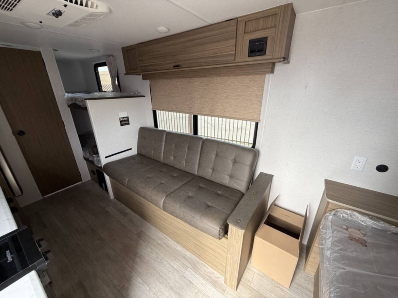 A photo of this 2025 Forest River EVO 175BHCE