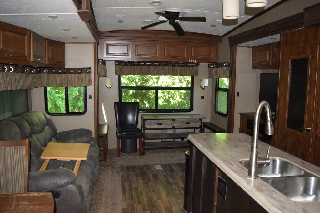 2016 Coachmen RV brookstone 395rl