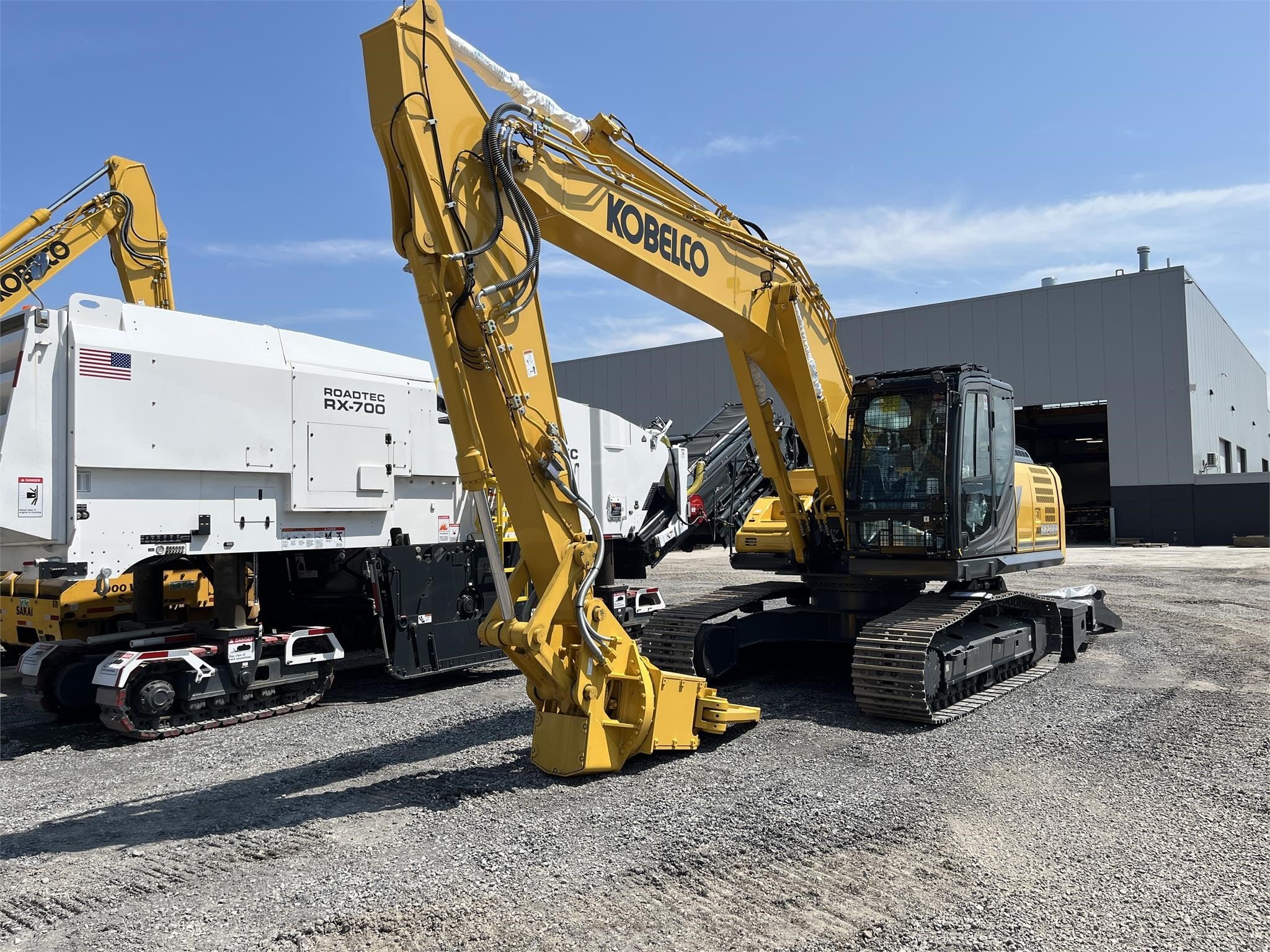 Kobelco SK210 Acera Mark 8 Equipment For Sale - Kobelco