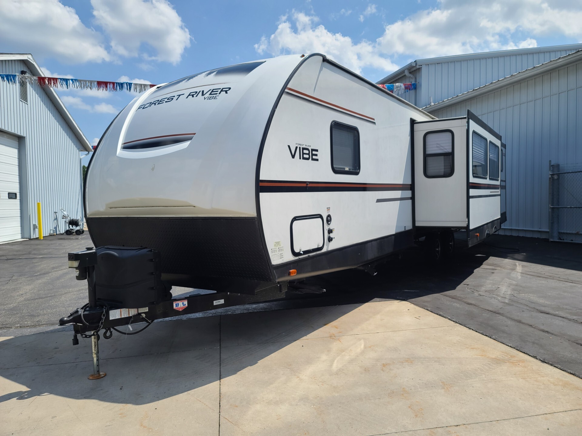 2020 Forest River vibe 31bh