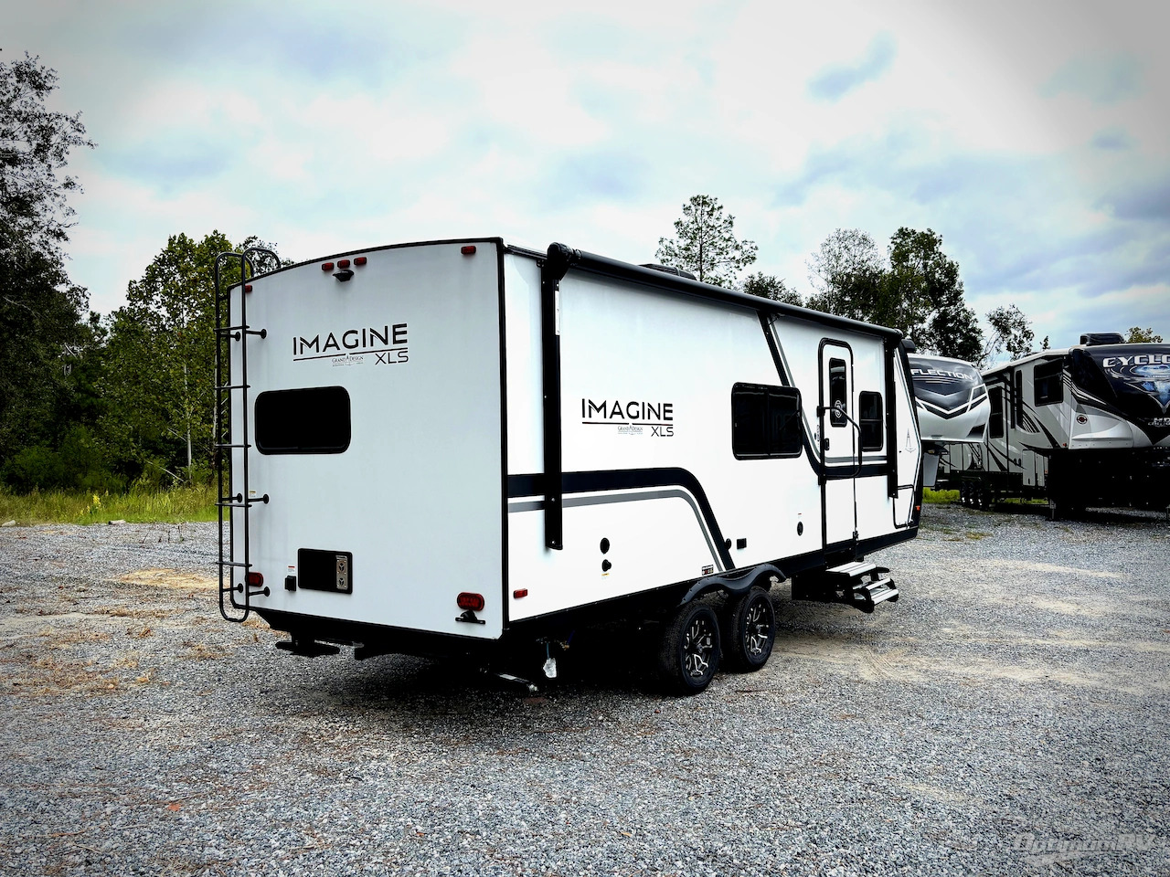 2026 Grand Design RV imagine 22mle