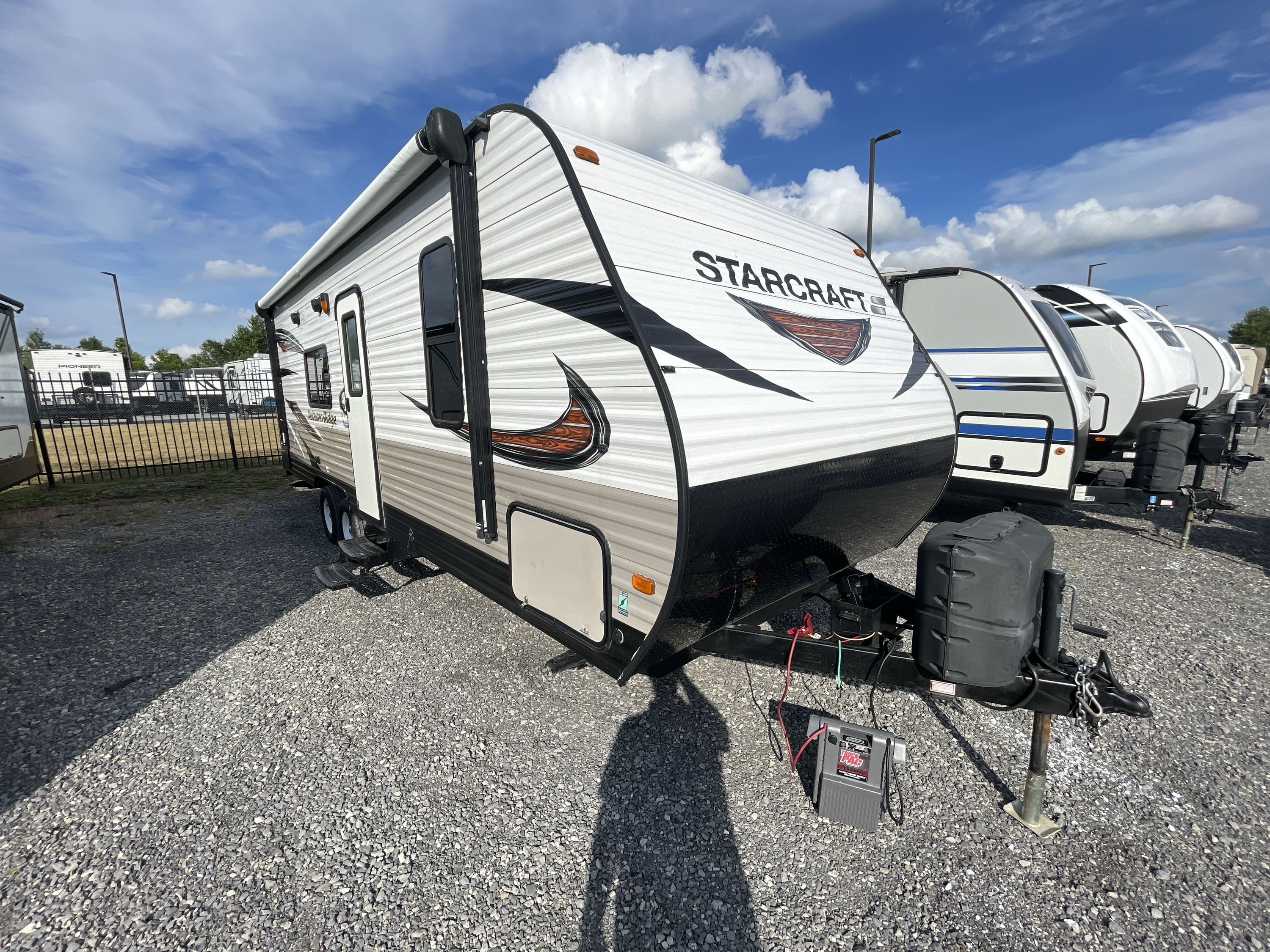 2018 Starcraft Autumn Ridge Outfitter 26BH RVs For Sale - RV