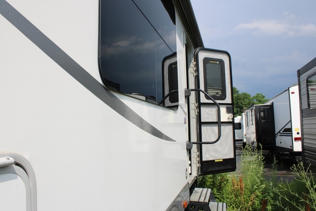 2018 Highland Ridge RV