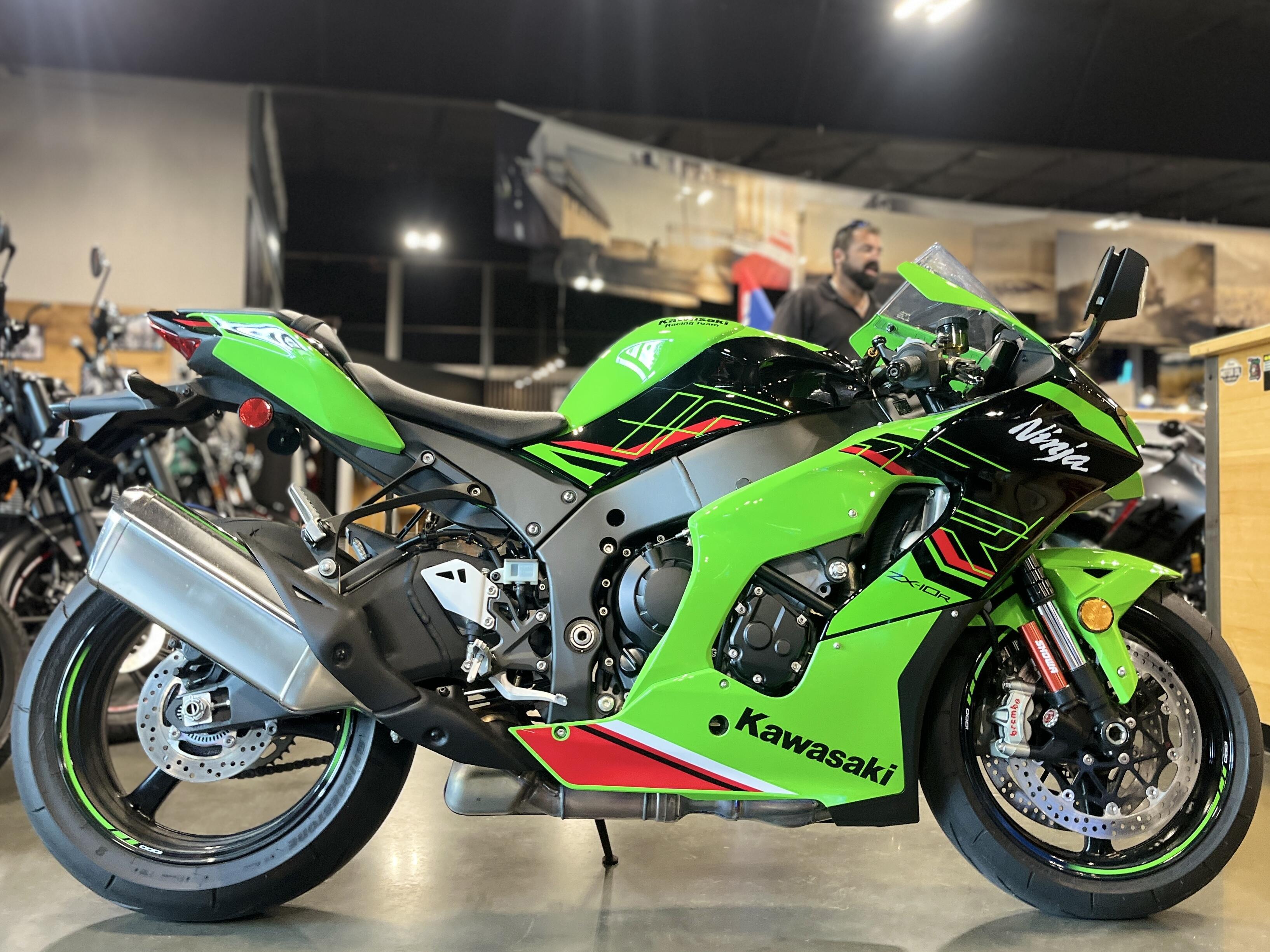 2024/10/1迄さい 2024 Ninja ZX-10R モーターサイクル |株式会社カワサキ