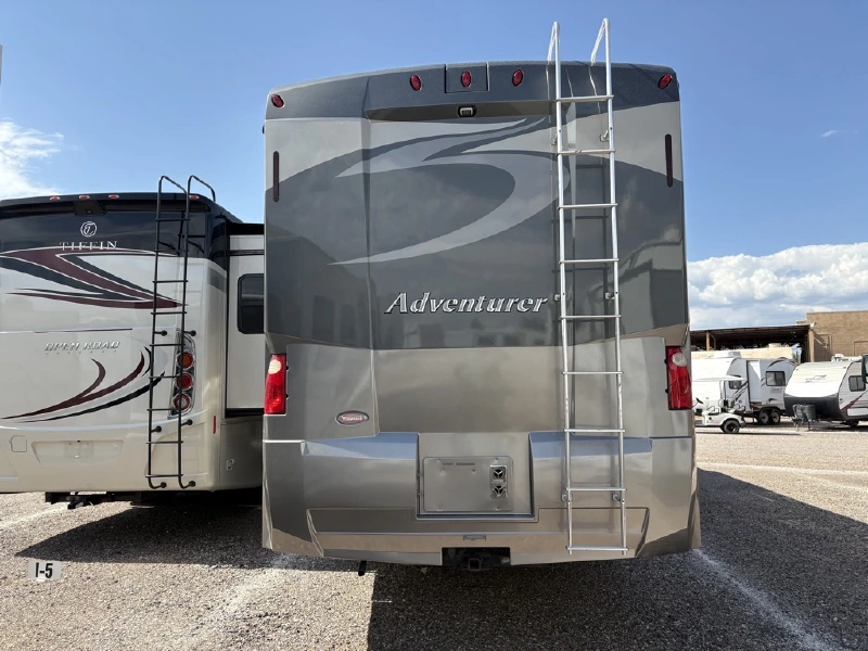 2008 WINNEBAGO ADVENTURER 38J
