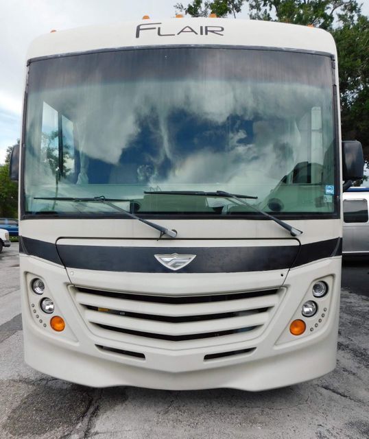 2017 Fleetwood Flair 30P Handicap Accessible in hudson FL