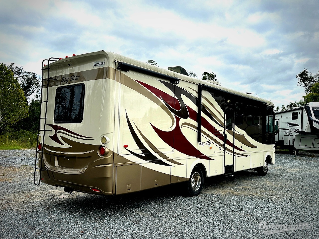 2013 Newmar bay star 3305