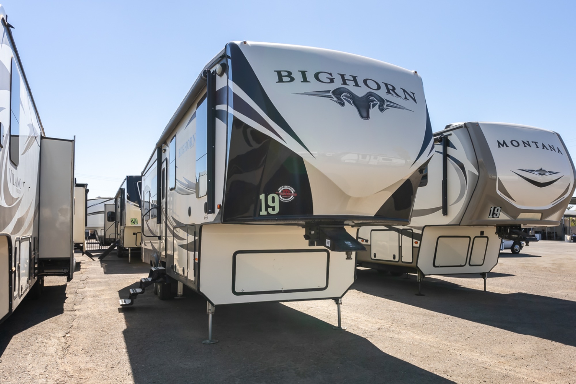 2018 Heartland bighorn 3270rs