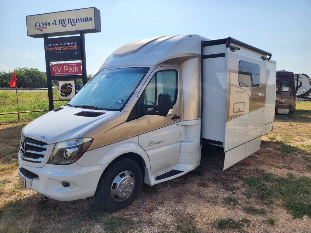 2019 Regency Conversions ULTRA BROUGHAM 25MB in pipe creek TX