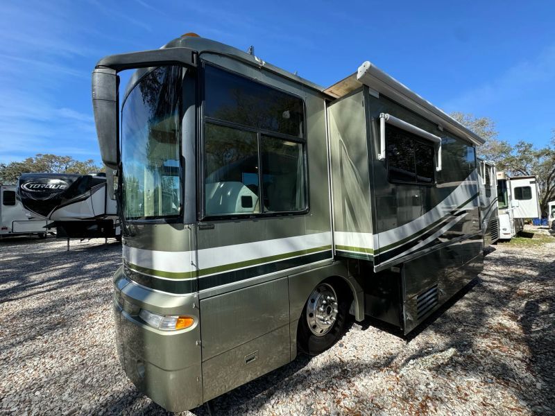 2003 Winnebago