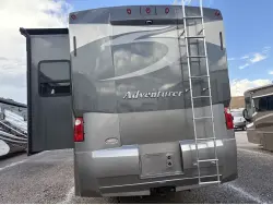 2008 WINNEBAGO ADVENTURER 38J