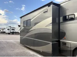 2008 WINNEBAGO ADVENTURER 38J