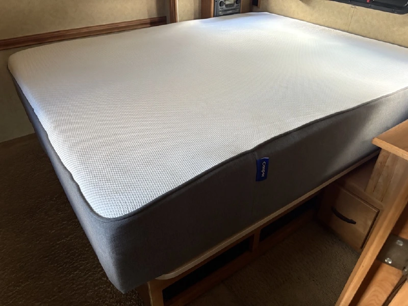 2008 WINNEBAGO ADVENTURER 38J