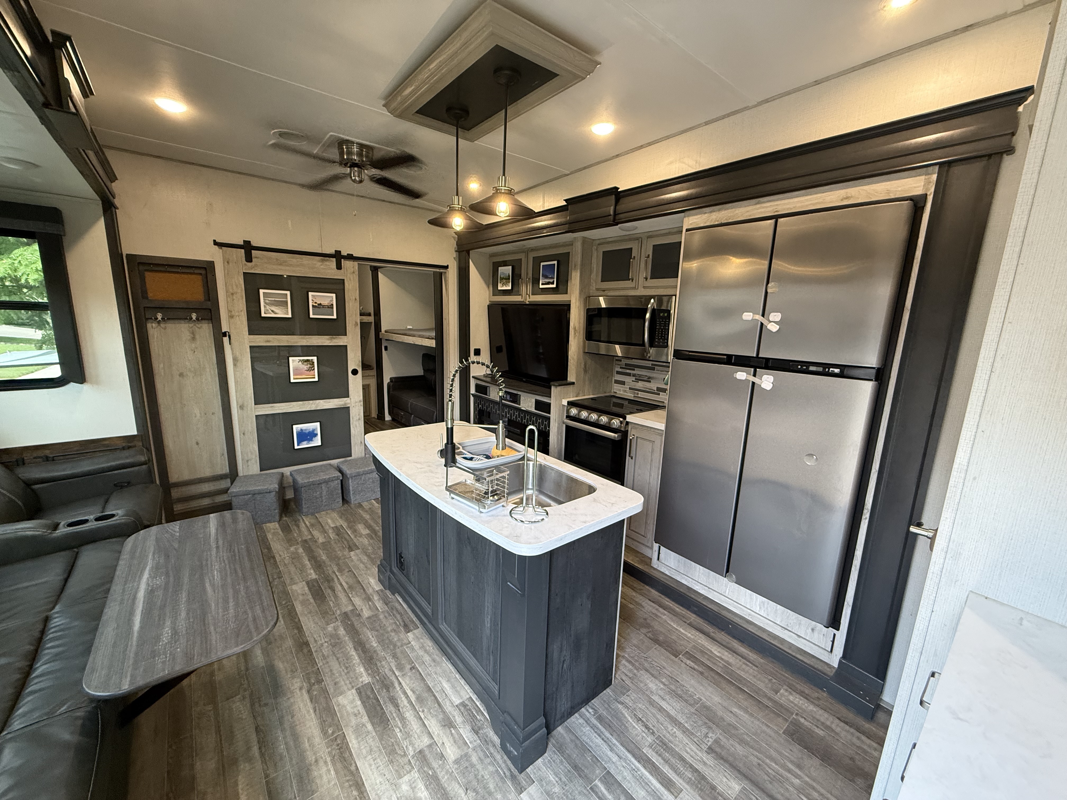 2022 Keystone Avalanche 378BH RV