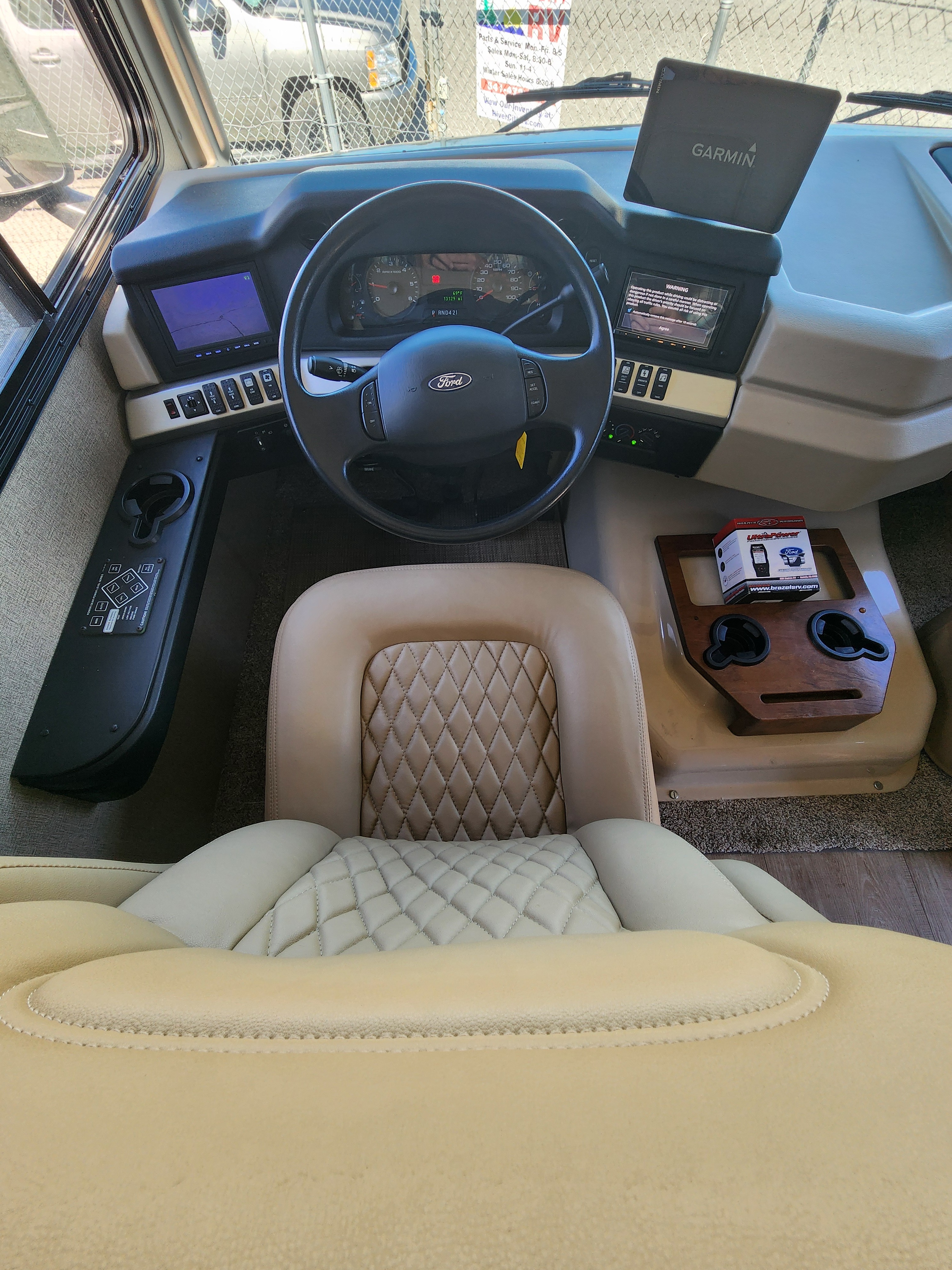 2018 Fleetwood bounder 35p
