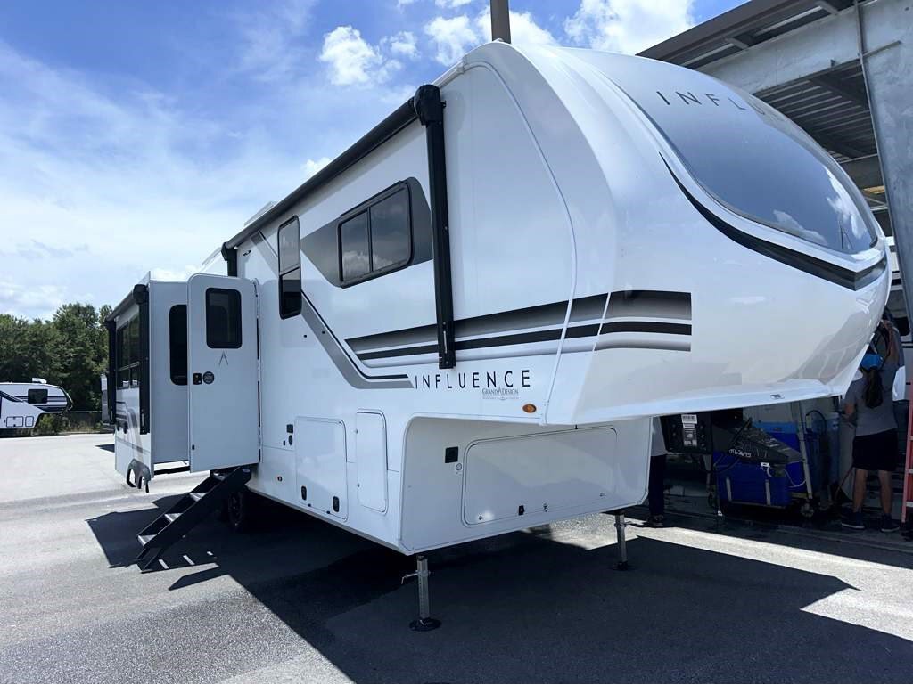3003RL Influence For Sale Near 32220 - Grand Design RVs - RV Trader